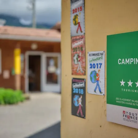Campsite Mobil 4 Personnes 208