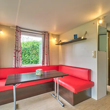 Campsite Mobil 4 Personnes 208 *